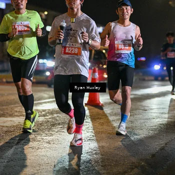 Runner Photo 4335766