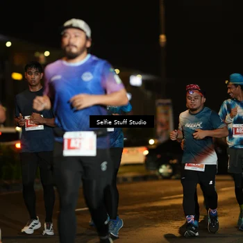 Runner Photo 4335780