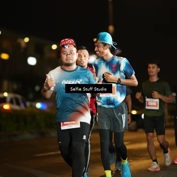 Runner Photo 4335784