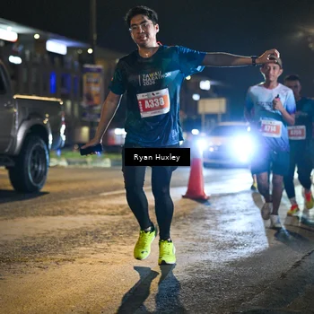 Runner Photo 4335795