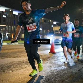 Runner Photo 4335804