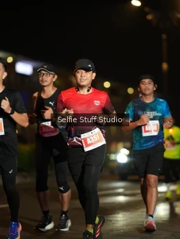 Runner Photo 4335827