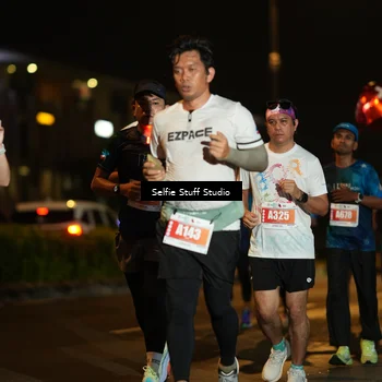 Runner Photo 4335842