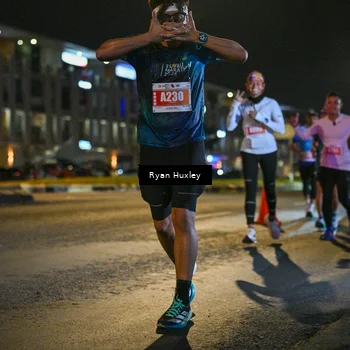 Runner Photo 4335853