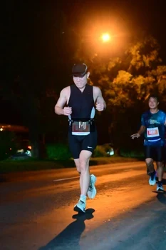 Runner Photo 4335863