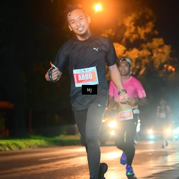 Runner Photo 4335895