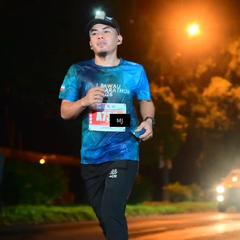 Runner Photo 4335897