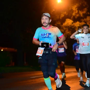 Runner Photo 4335926