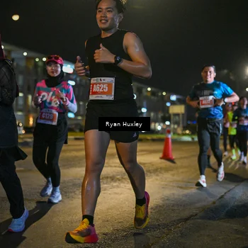 Runner Photo 4335940