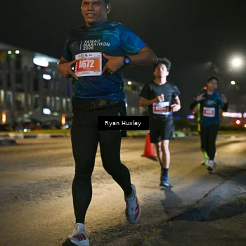 Runner Photo 4335953