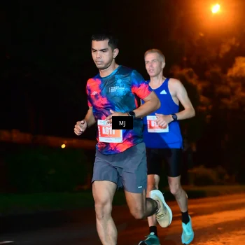 Runner Photo 4336009