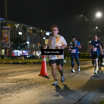 Runner Photo 4336010