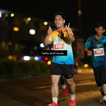 Runner Photo 4336011