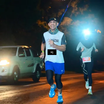 Runner Photo 4336020
