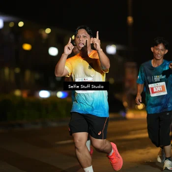 Runner Photo 4336023