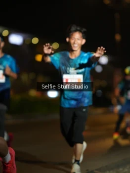 Runner Photo 4336027