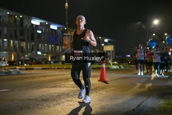 Runner Photo 4336036