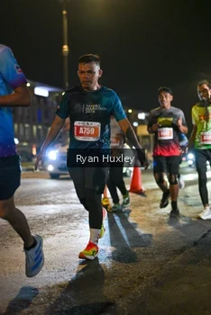 Runner Photo 4336040