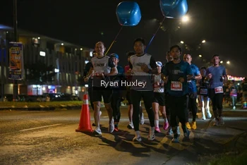 Runner Photo 4336044