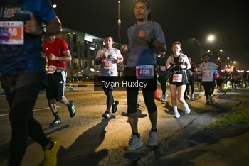 Runner Photo 4336057