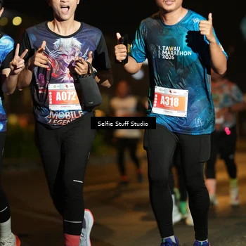 Runner Photo 4336071