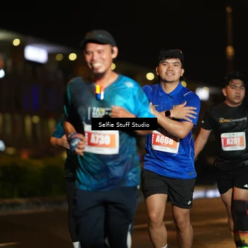 Runner Photo 4336072