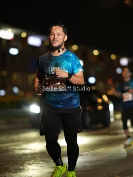 Runner Photo 4336095