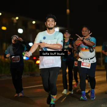 Runner Photo 4336112