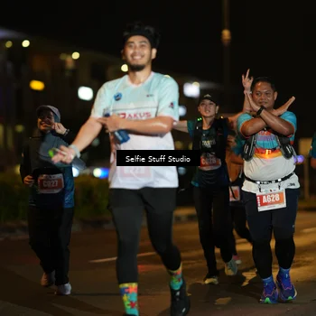 Runner Photo 4336117