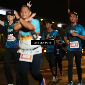 Runner Photo 4336123