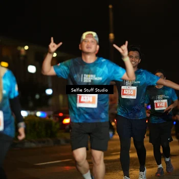 Runner Photo 4336128