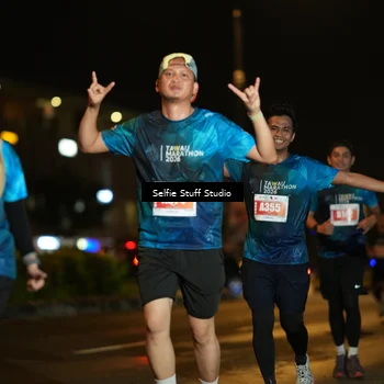 Runner Photo 4336129