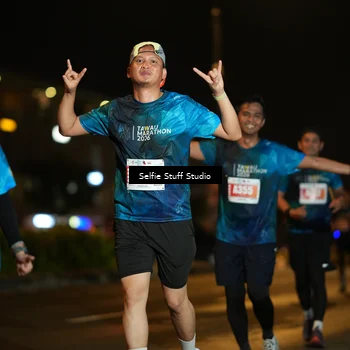 Runner Photo 4336131