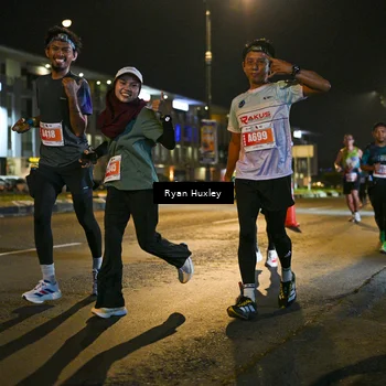 Runner Photo 4336140