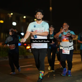 Runner Photo 4336141