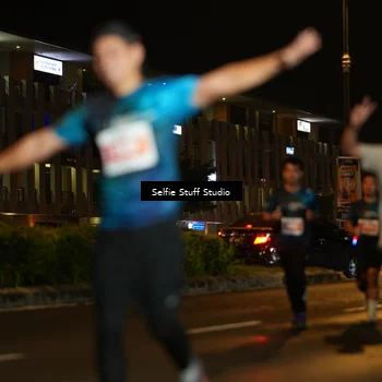 Runner Photo 4336143