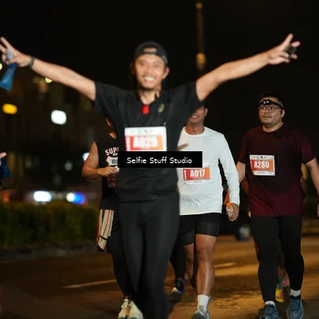 Runner Photo 4336148