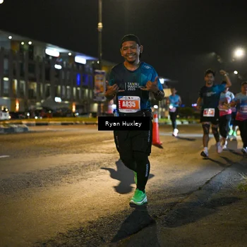Runner Photo 4336162