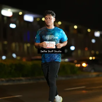 Runner Photo 4336163