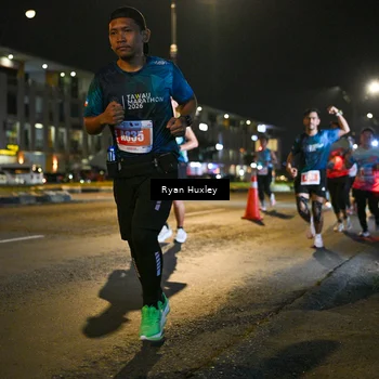 Runner Photo 4336168
