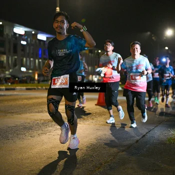 Runner Photo 4336178