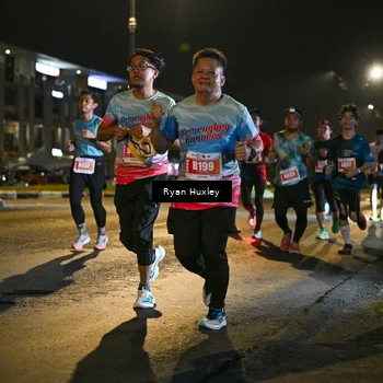 Runner Photo 4336193
