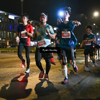 Runner Photo 4336200