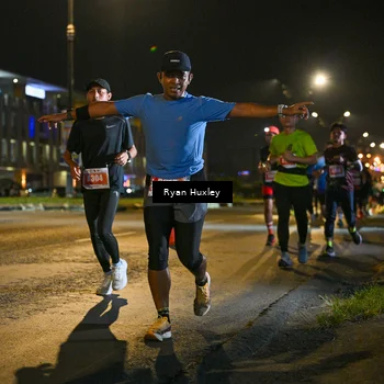 Runner Photo 4336235