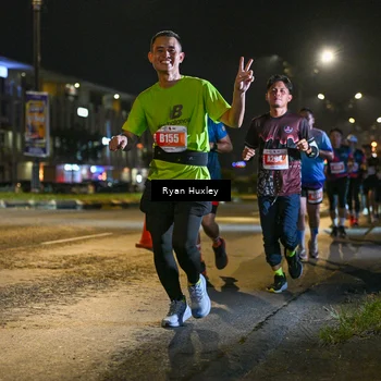 Runner Photo 4336243