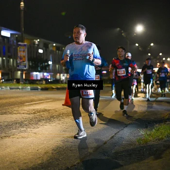 Runner Photo 4336253