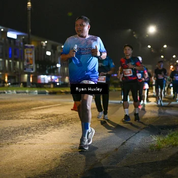 Runner Photo 4336257