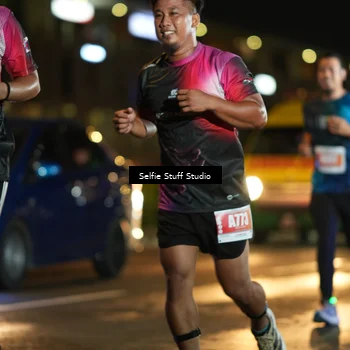 Runner Photo 4336294