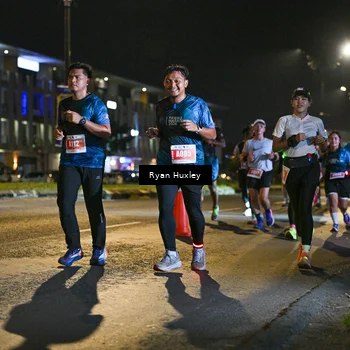 Runner Photo 4336319