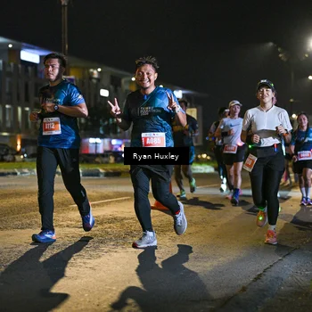 Runner Photo 4336321